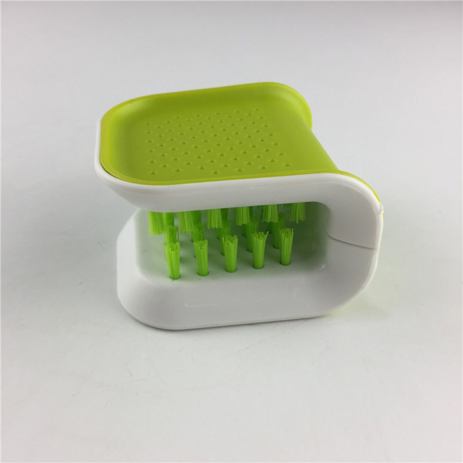 Cutlery cleaning brush