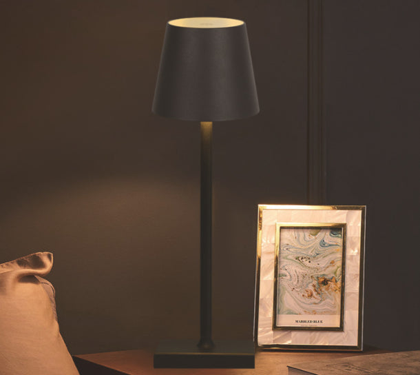 LED table lamp